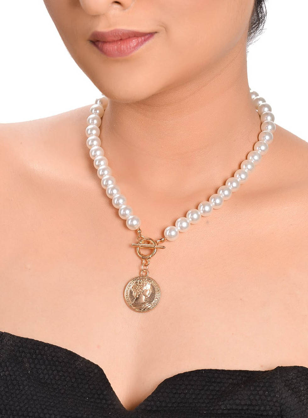 Jewecommerce product photography mumbai DRAGUP MEDIA